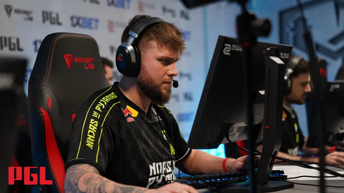 K0nfig, a CS2 player for NiP, sits at his PC playing at the PGL Copenhagen Major EU RMR A.